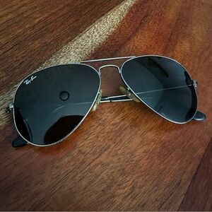 Ray-Ban Silver Frame Aviator Sunglasses